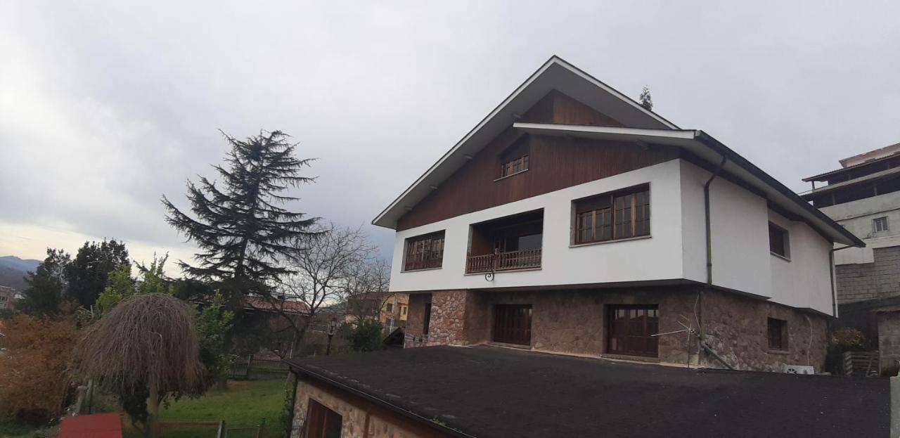 Albergue La Costana Овиедо Екстериор снимка